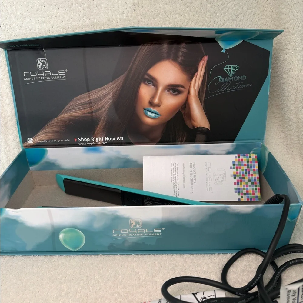 ROYALE DIAMOND COLLECTION Turquoise Hair Straightener